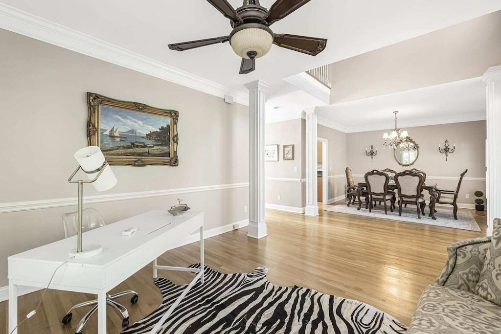 Mckee Manor- South Clt-matthews-3000 Sq Ft Casa de férias *